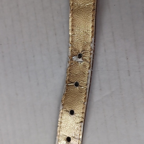 Free Add-on Thin Gold Belt - Youth Size - Picture 5 of 6